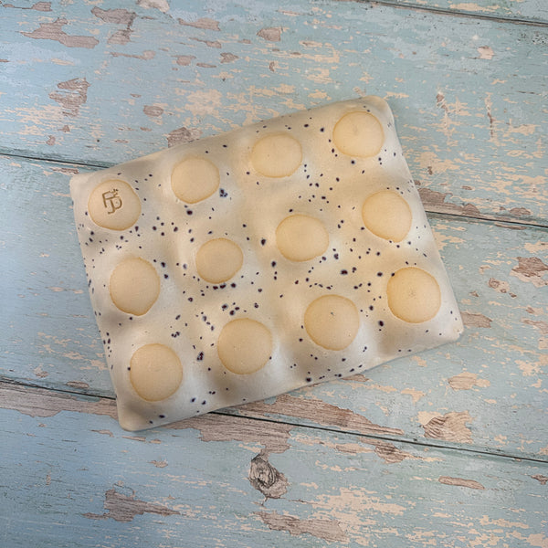 White with Purple Speckles Egg Tray, Holds 12 Eggs